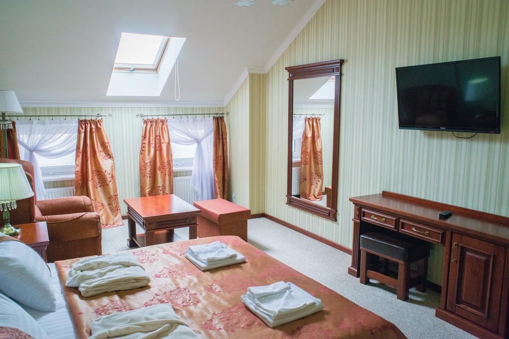 Sapsan Hotel Ternopil Kamer foto