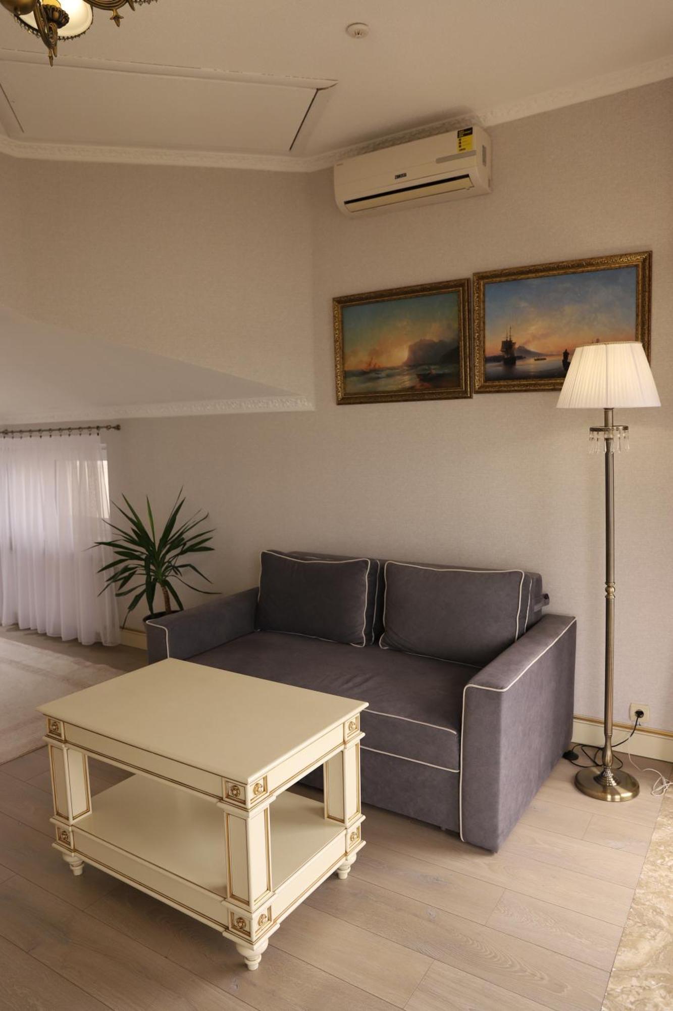 Sapsan Hotel Ternopil Buitenkant foto